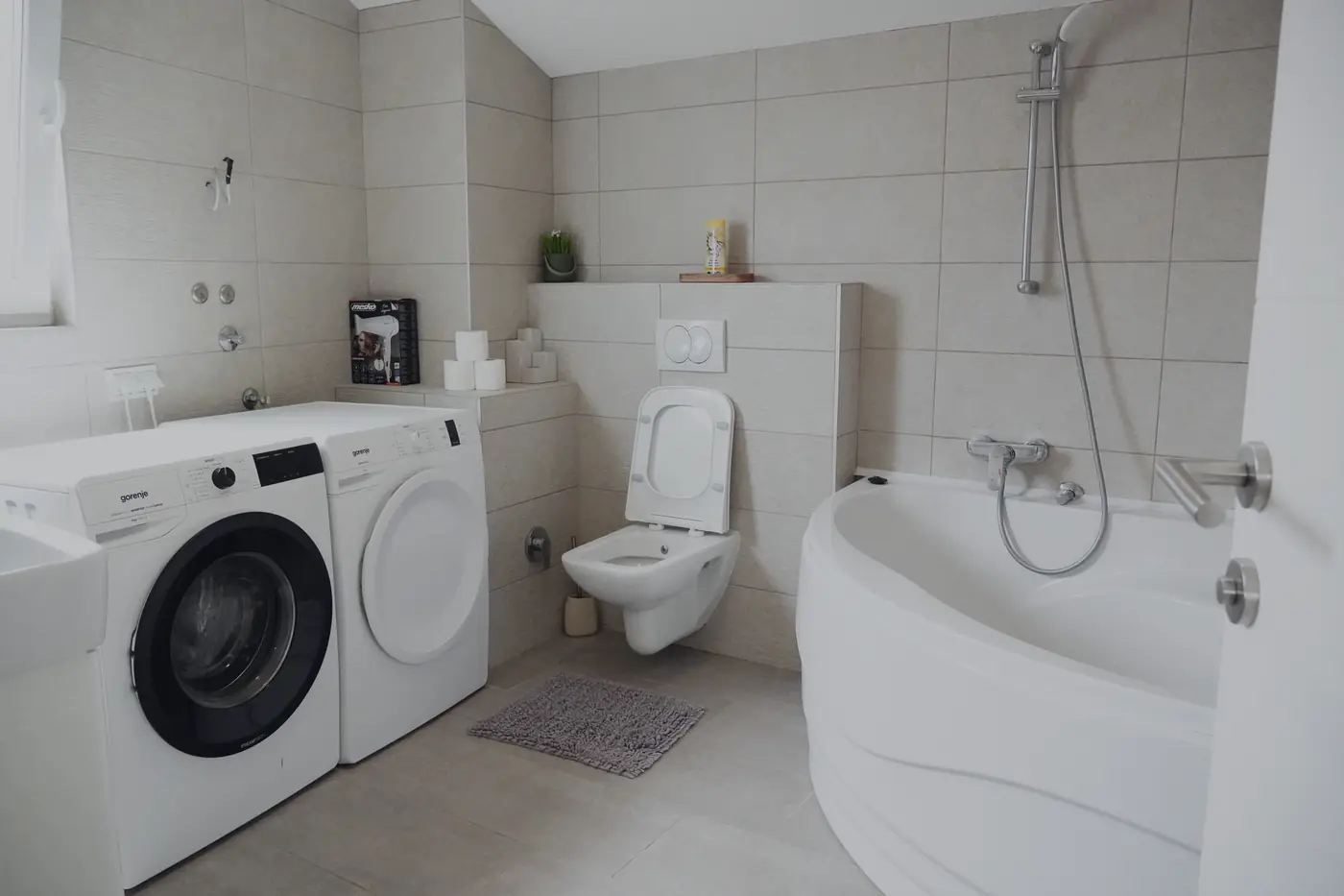 Veliko kupatilo · Apartman Panorama Sarajevo